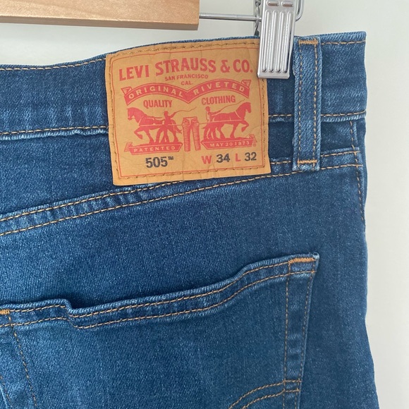Levi’s 505 Straight Leg Jeans - Picture 6 of 8